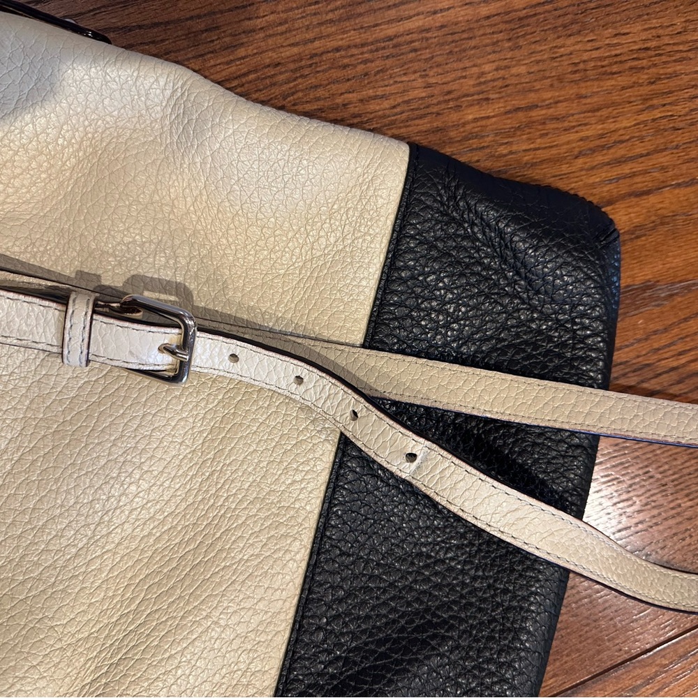 Kate Spade crossbody - Picture 5 of 13